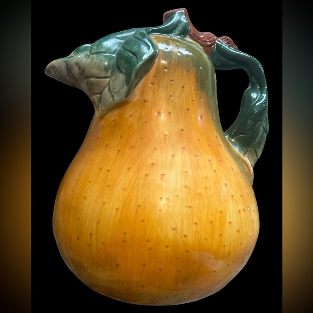 Vintage Sakura Sonoma Ceramic
Pear Pitcher Figural Fruit 1 Qt Hand Painted